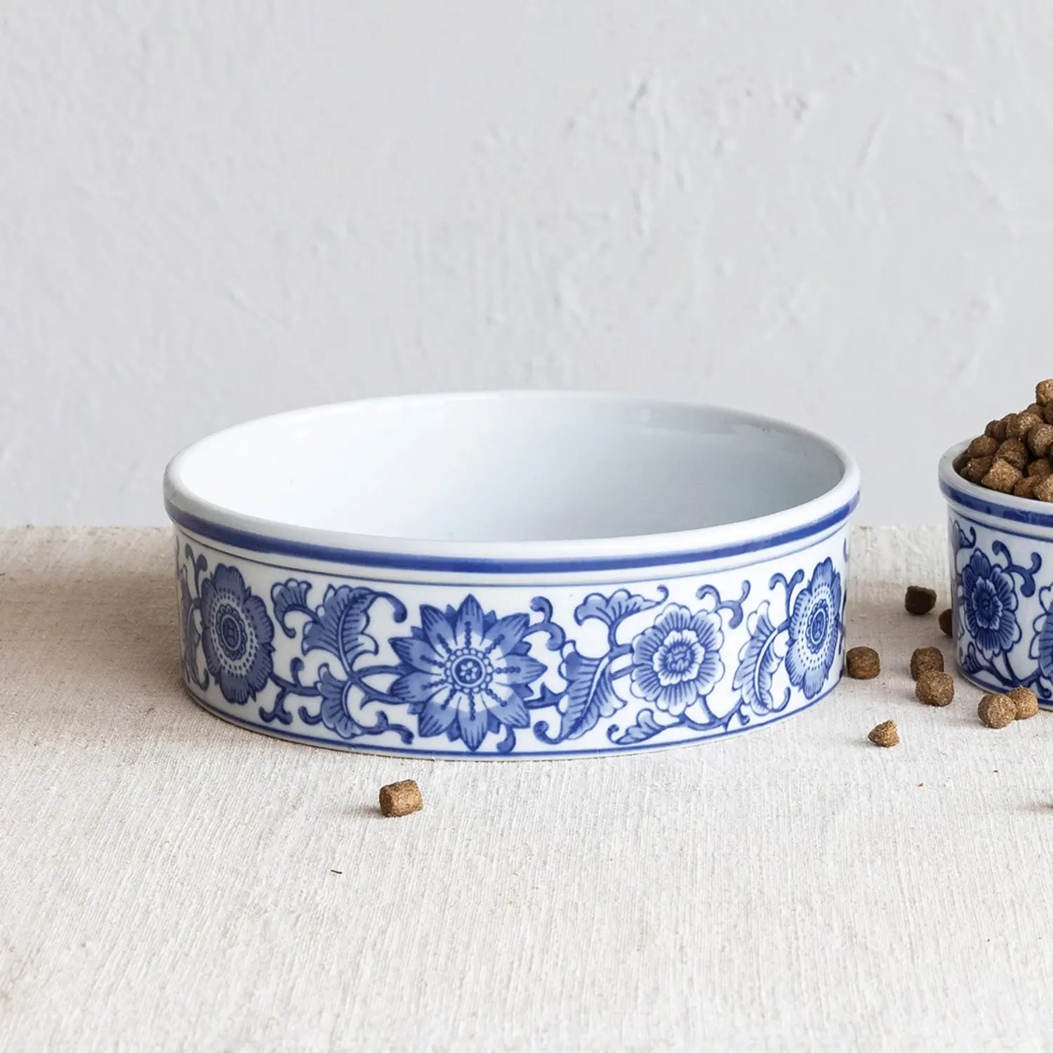 8 Cup Stoneware Pet Bowl with Floral Design - Image 2