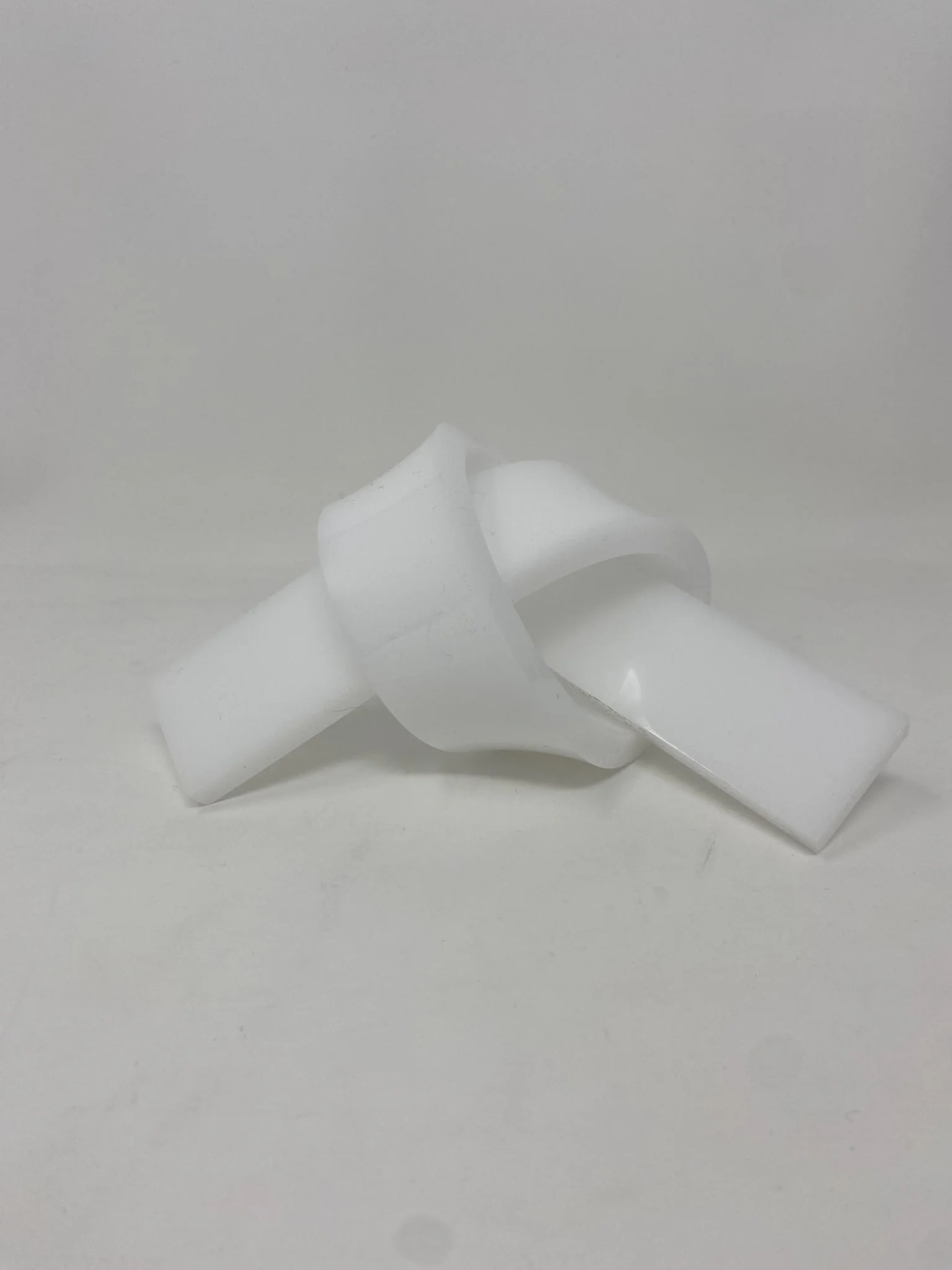 Acrylic Knot - Image 12