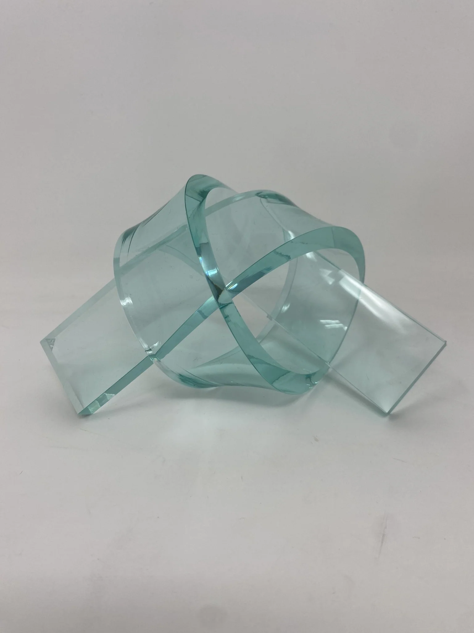 Acrylic Knot - Image 13