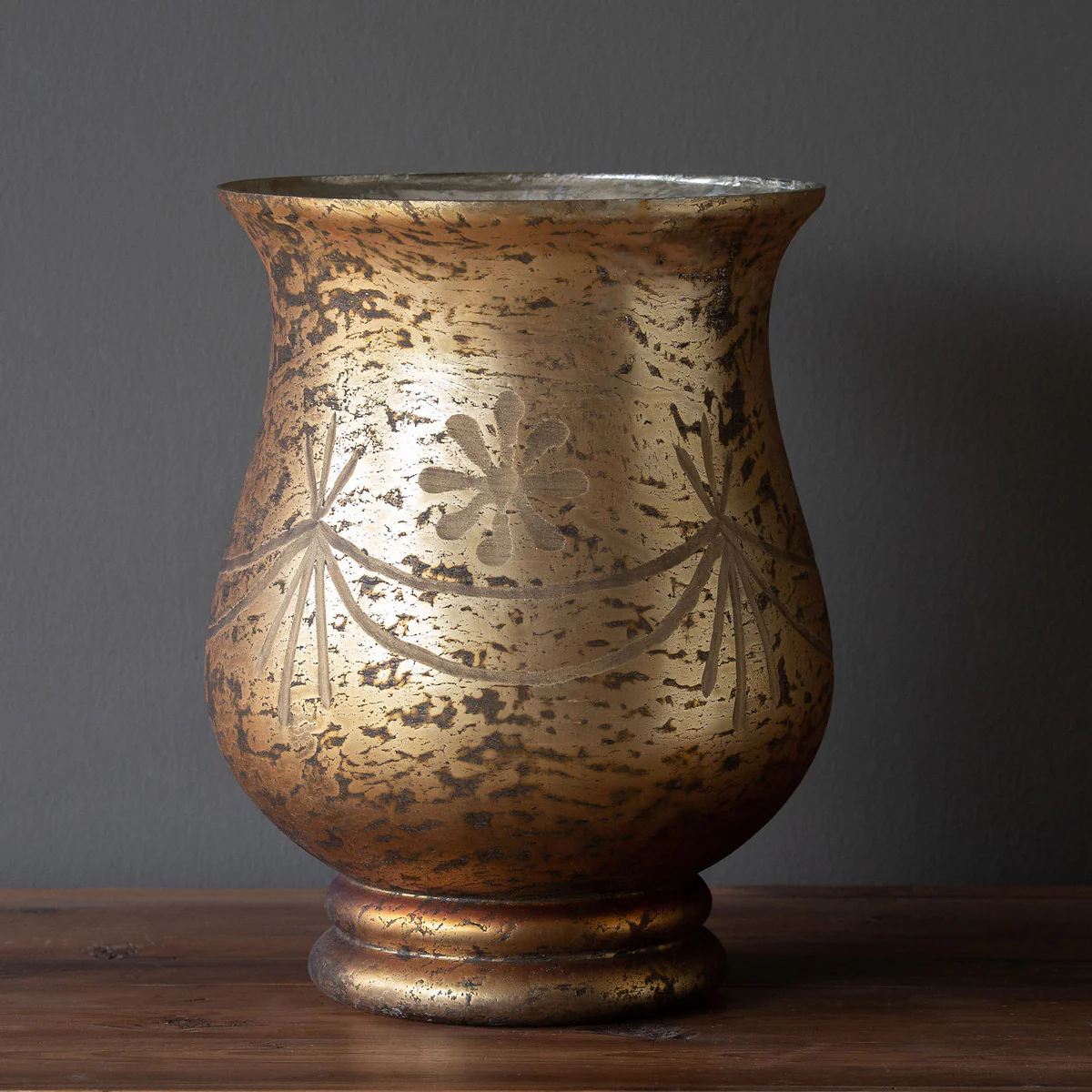 Antique Bronze Etched Pattern Hurricane - Image 3