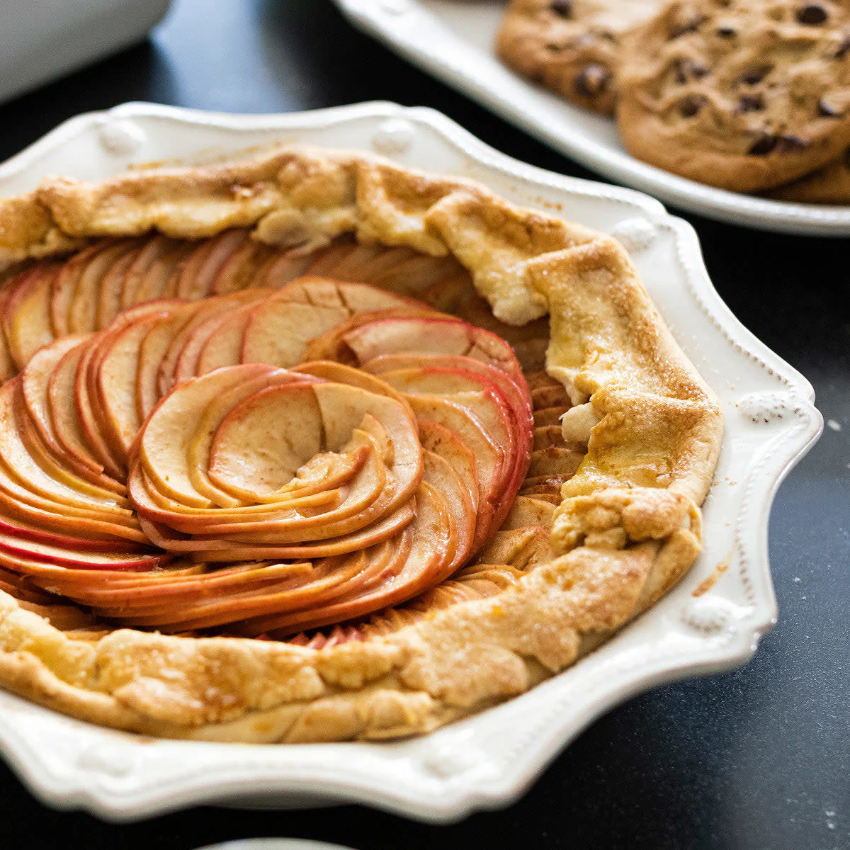 Berry & Thread Pie Dish - Whitewash - Image 2