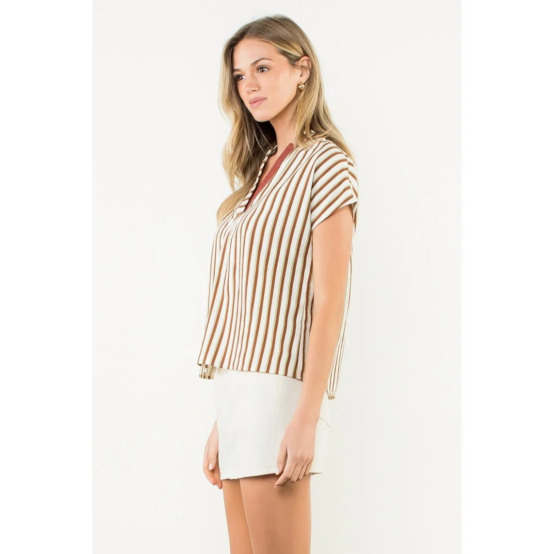 Cassie Contrast V-Neck Striped Top - Image 3