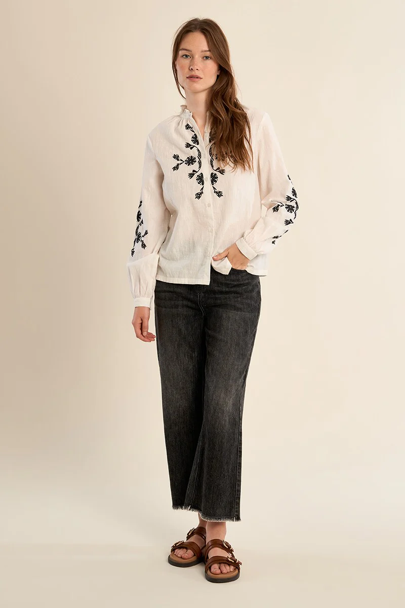 Cindy Ladies Woven Shirt - Image 3