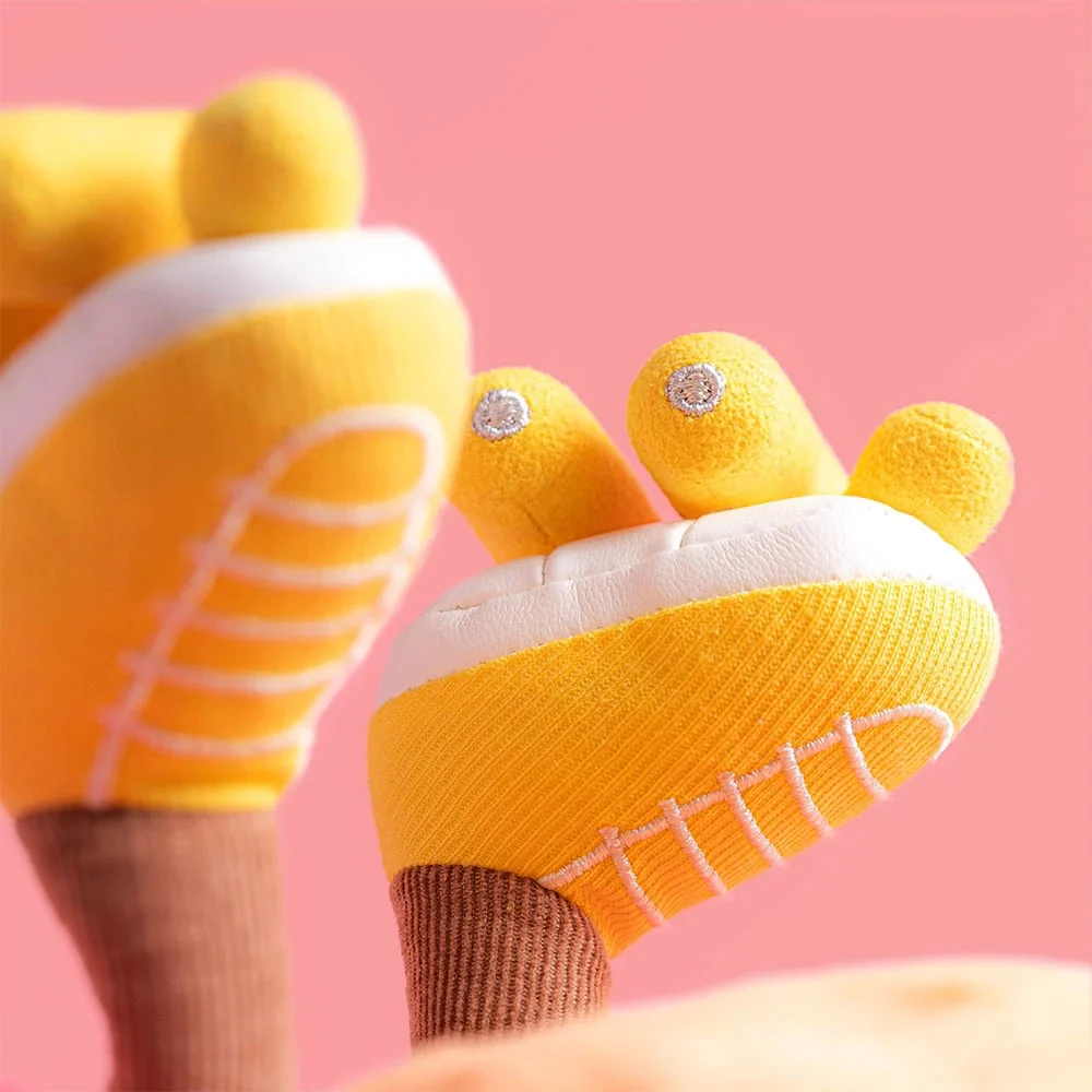 Jellycat Amuseables Sun Roller Skates - Image 2
