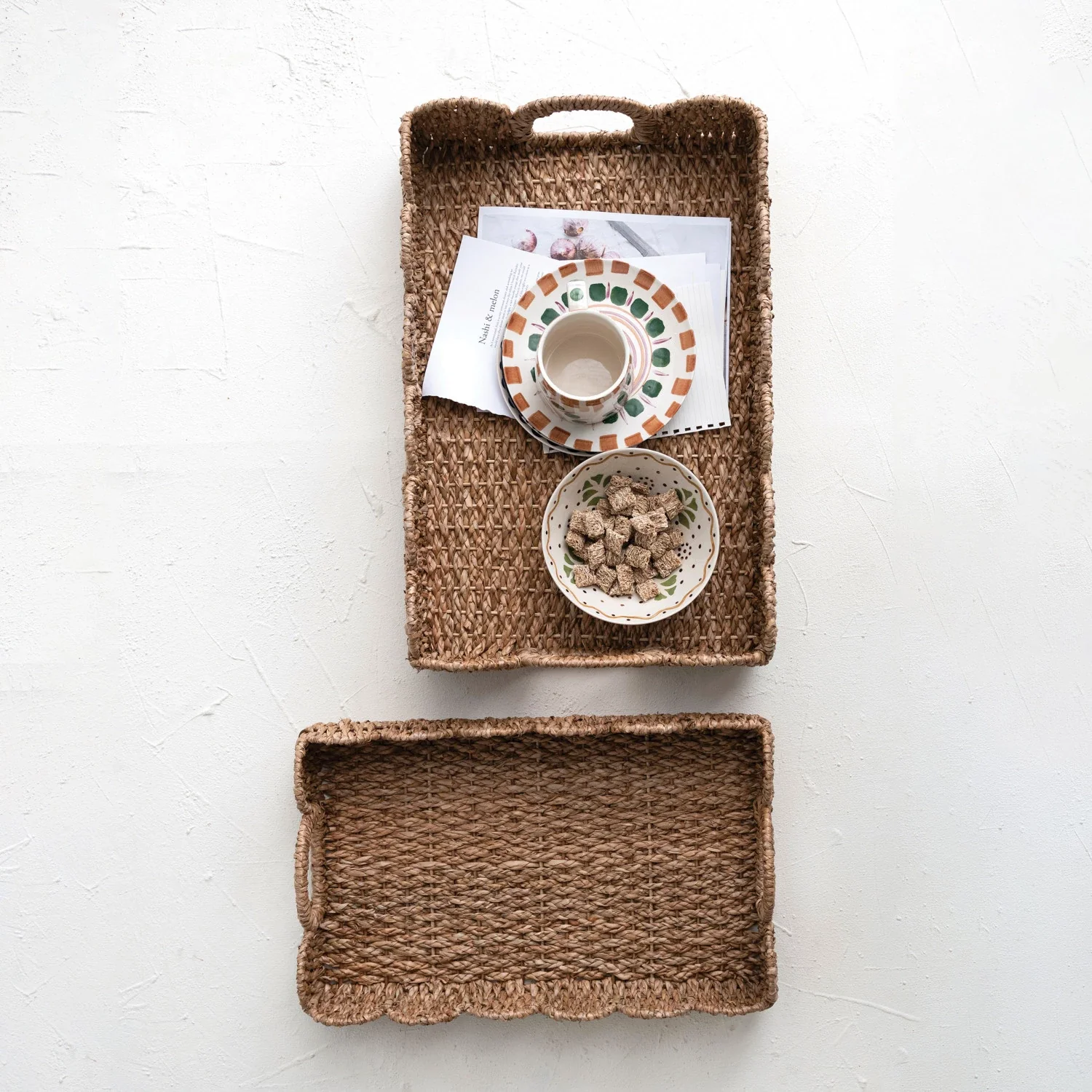 Decorative Braided Bankuan Trays w/ Handles & Scalloped Edge - Sold Individually - Image 6