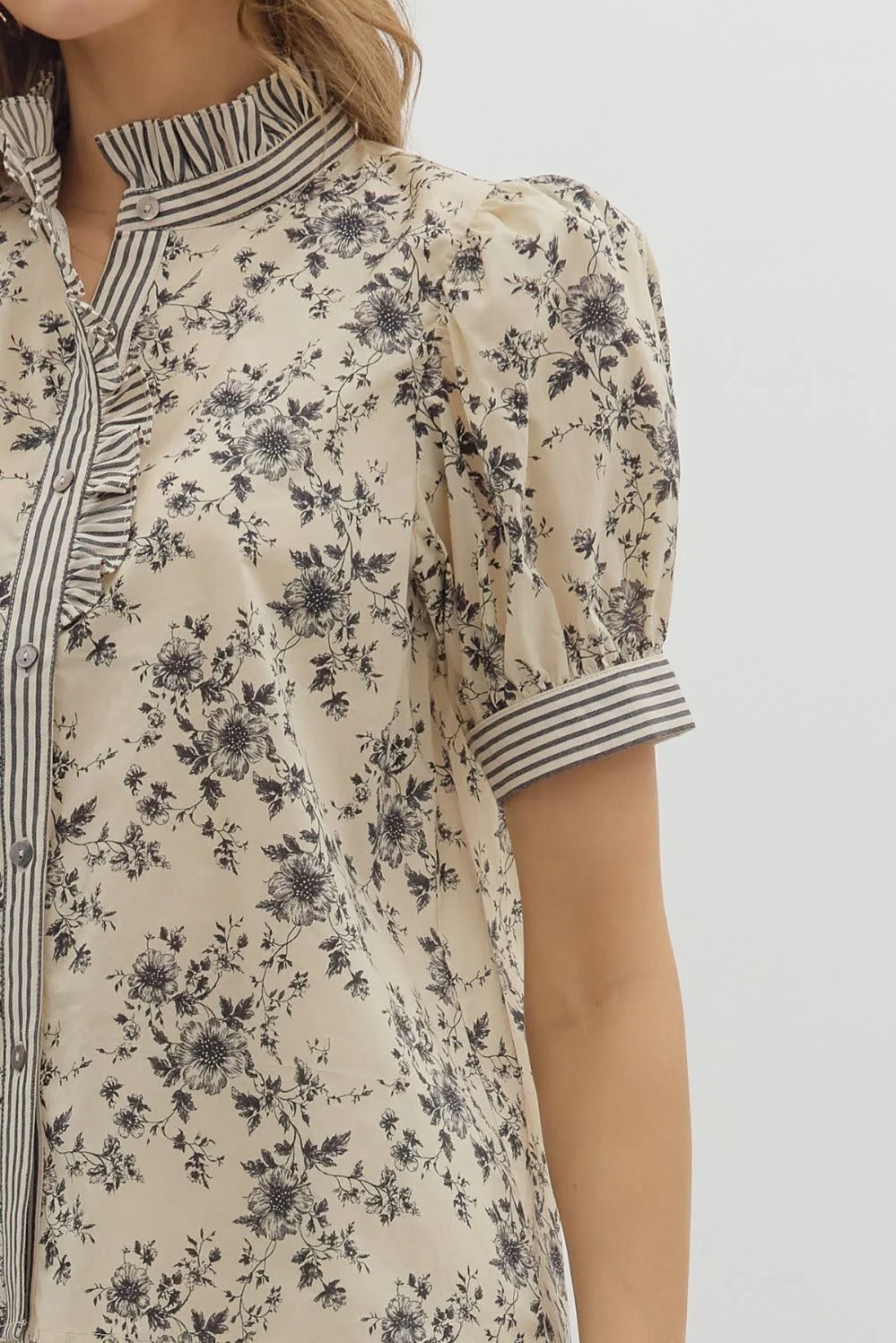 Emma Floral Print Puff Shoulder Short Sleeve Top - Image 4