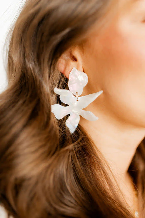 Flora Earrings - Image 13