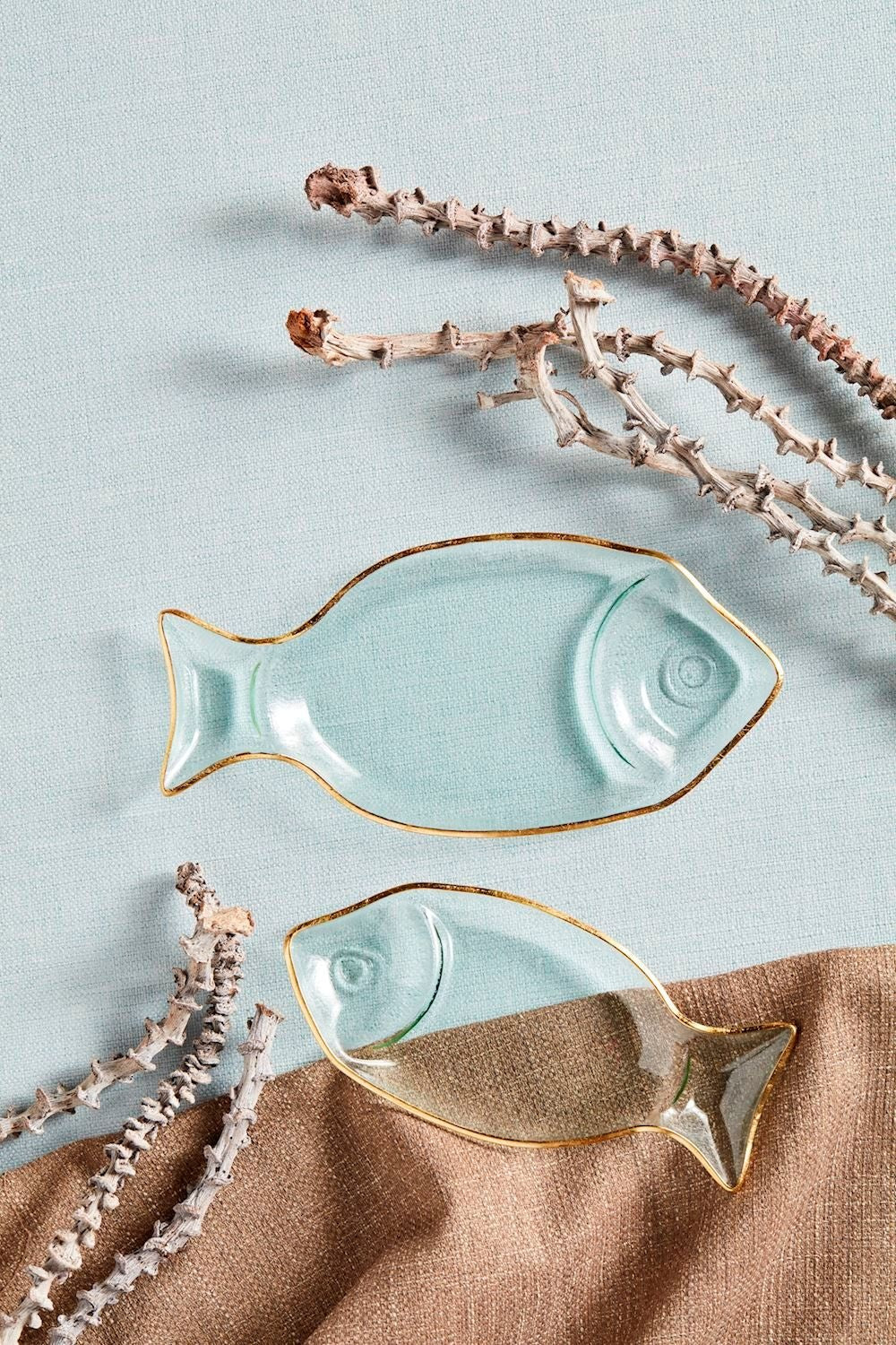 Gold Edge Fish Tray Set - Image 2