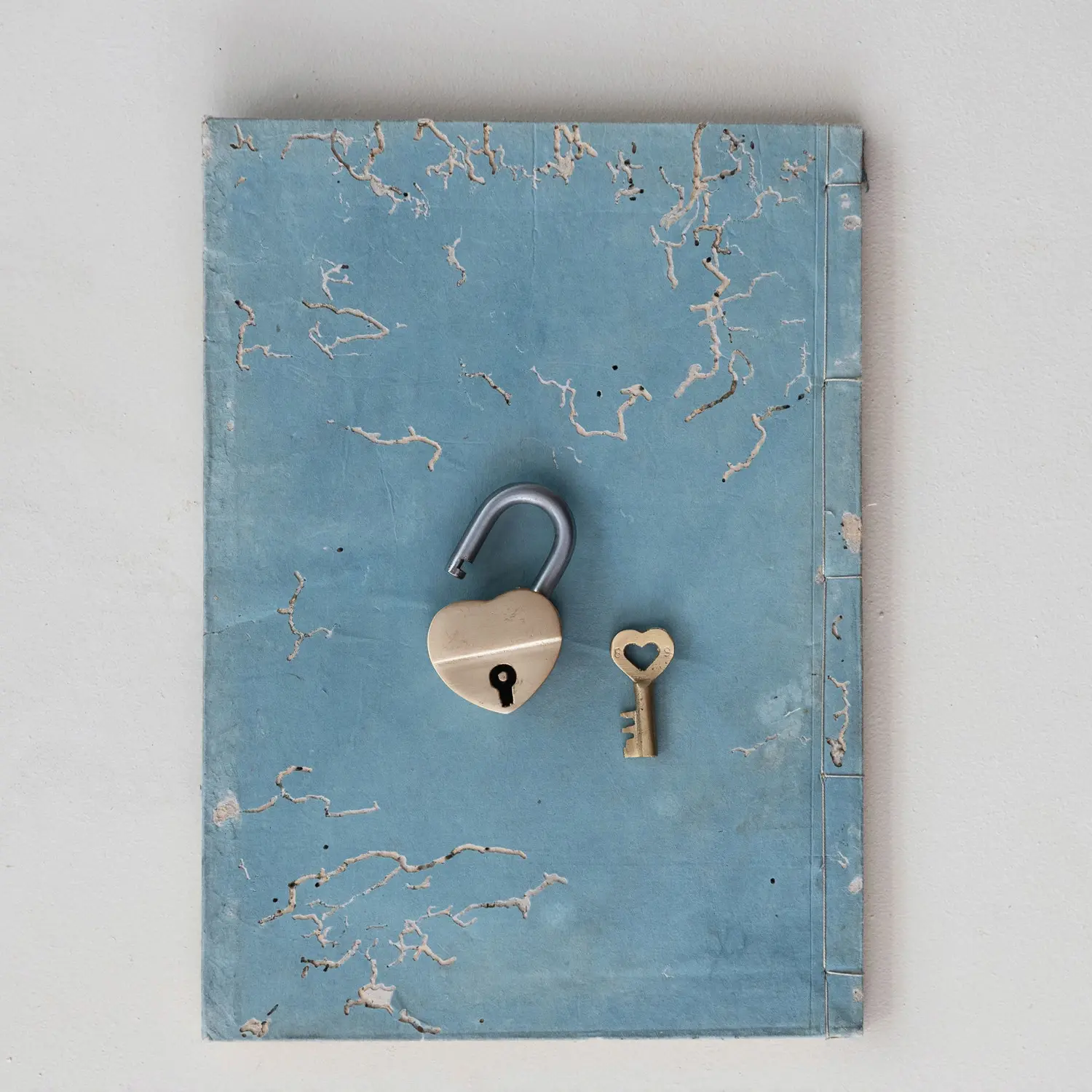 Heart Shaped Lock With Heart Shaped Key - Image 3