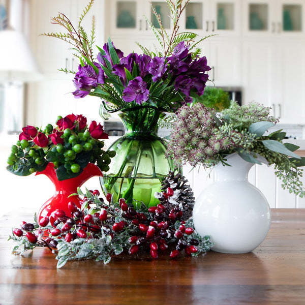 Hibiscus Glass Bud Vase - Image 12