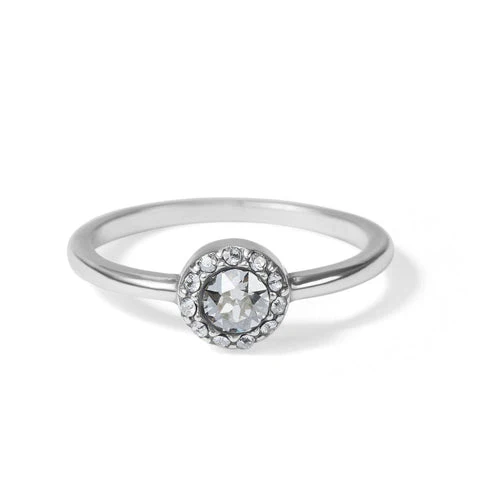 Illumina Solitaire Ring - Image 6