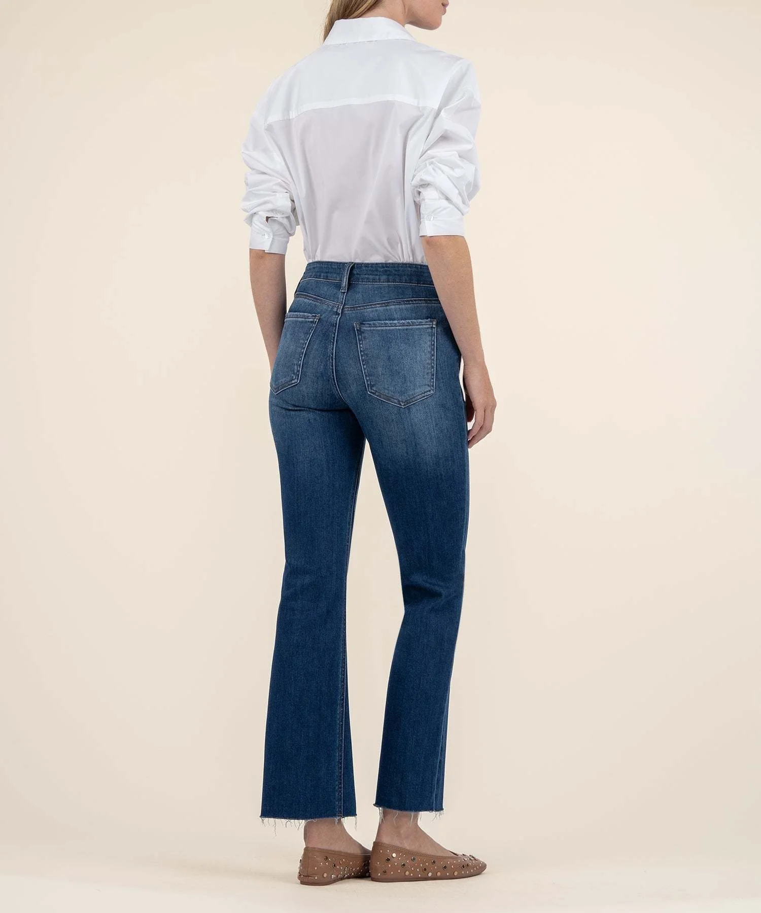 Kelsey High Rise Fab Ab Ankle Flare-NSet Leg - Image 3