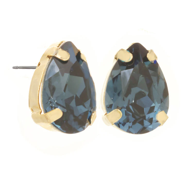 Lumi Studs Earrings - Image 7