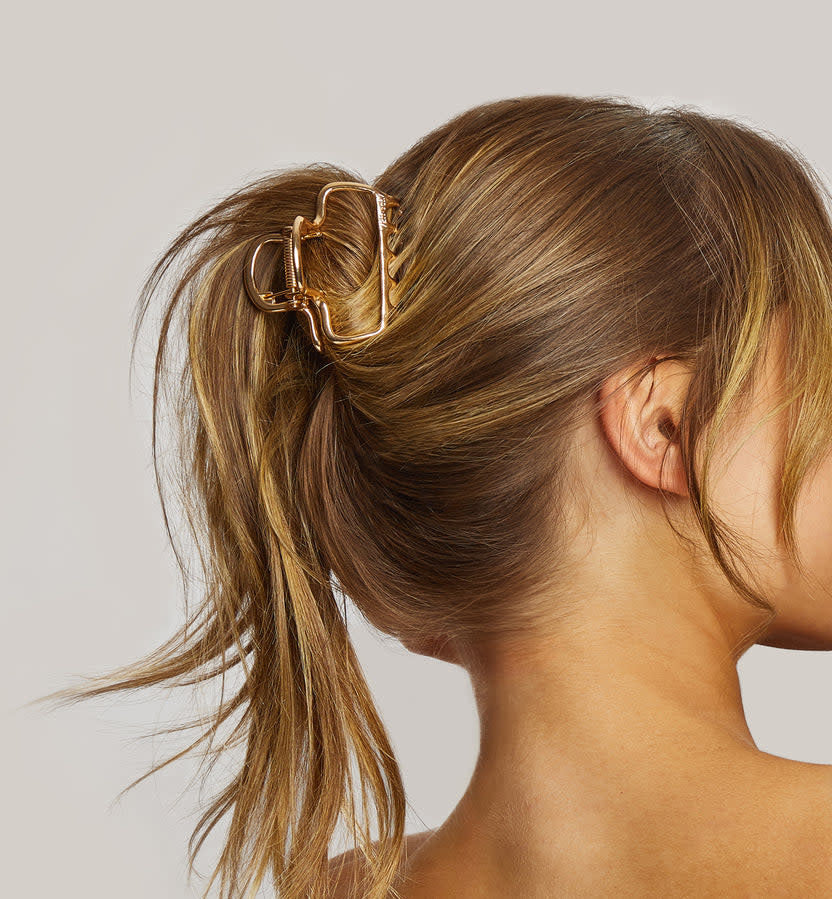 Metal Medium Open Shape Puffy Claw Clip - Gold - Image 3