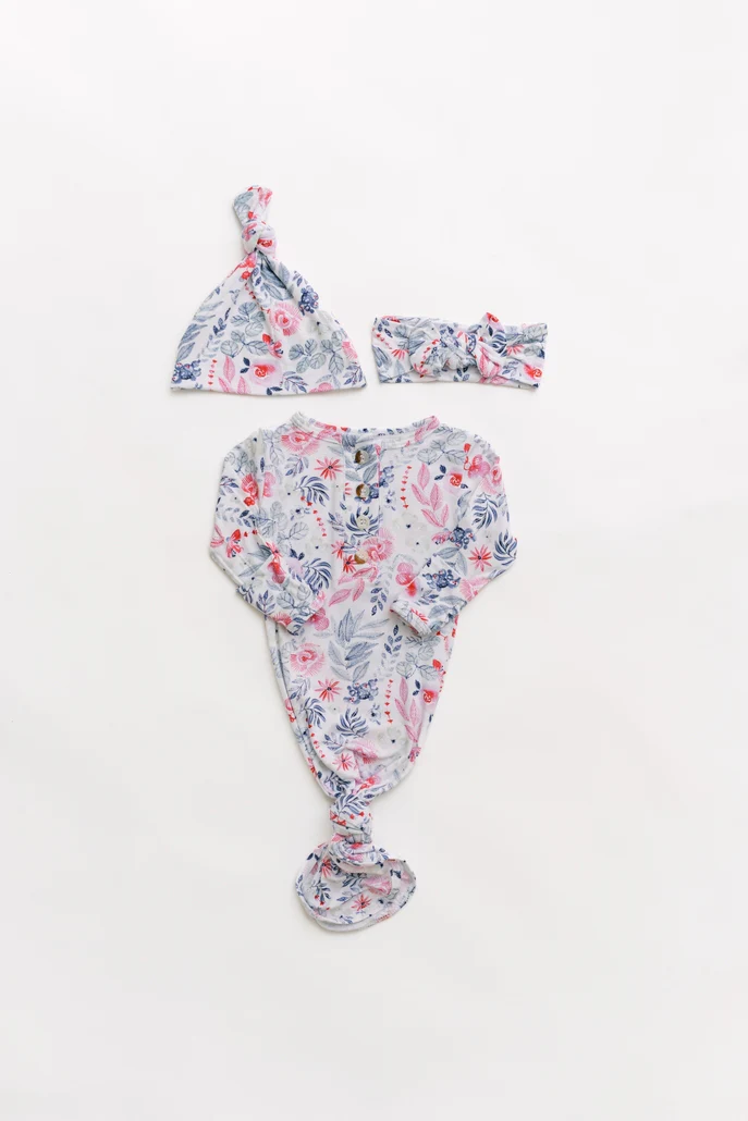 Newborn Knotted Baby Gown Headband & Hat Set - Image 7