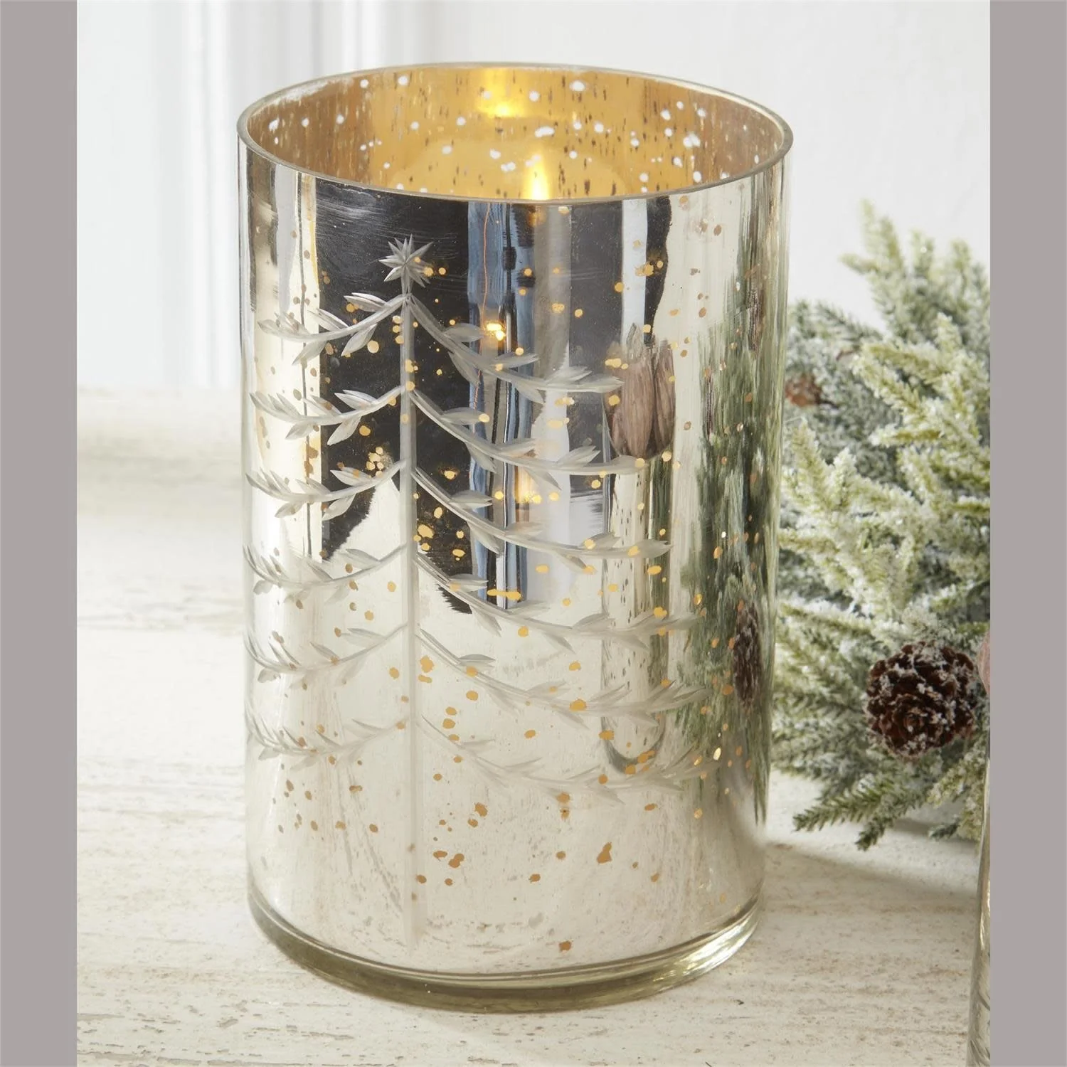 Silver Mercury Glass Candleholders w/Christmas Tree - Image 2