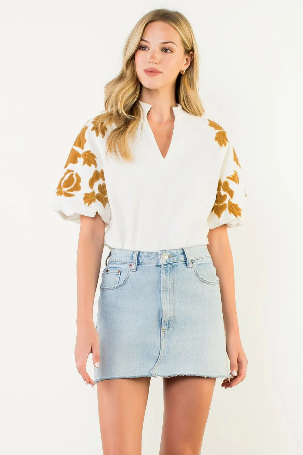 Sophia Embroidered Chenille Floral Puff Sleeve Top