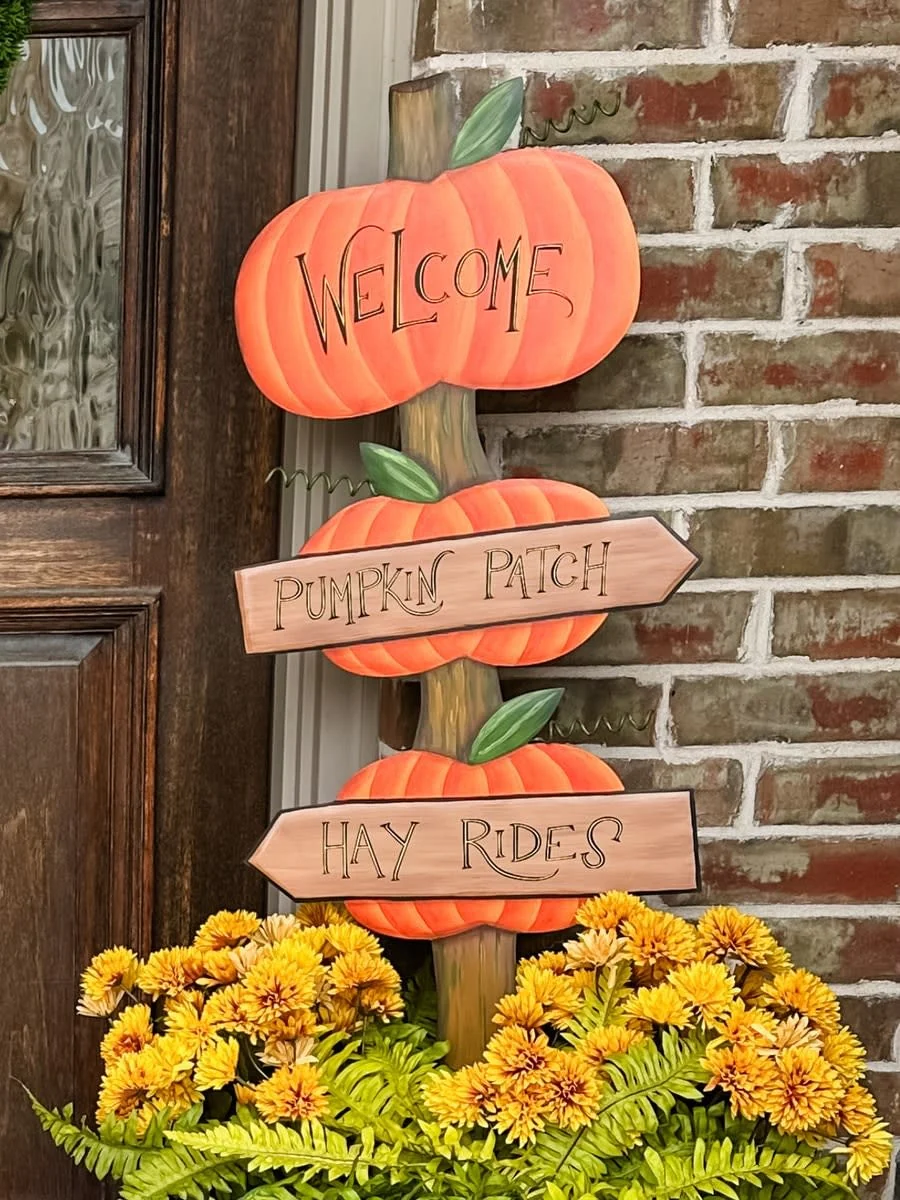 Welcome Pumpkin Directional Sign - Image 3