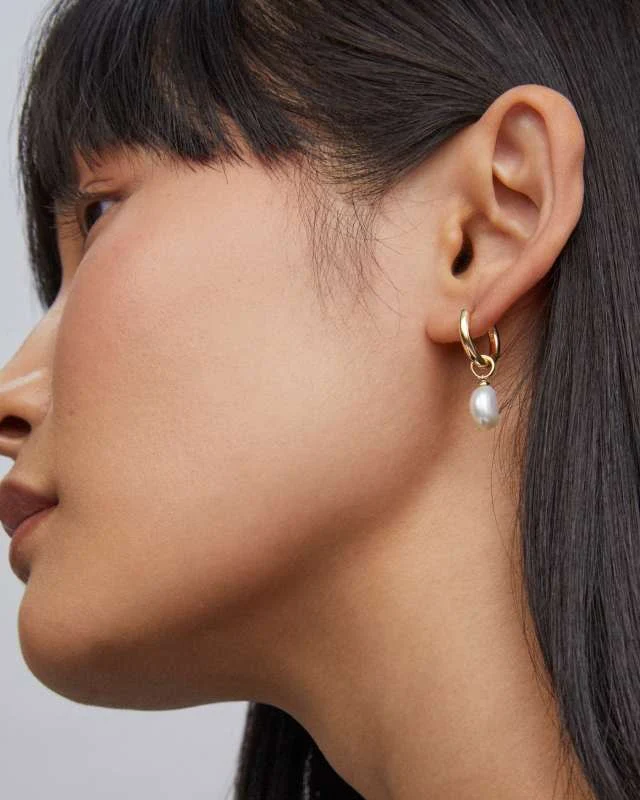 Willa Pearl Huggie Earrings Gold White Pearl - Image 3