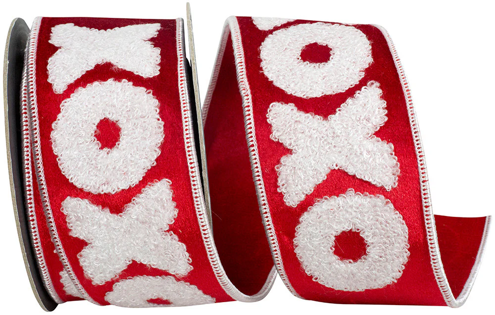 Xoxo Velvet Love Plush Embroidery Deluxe - Red/White